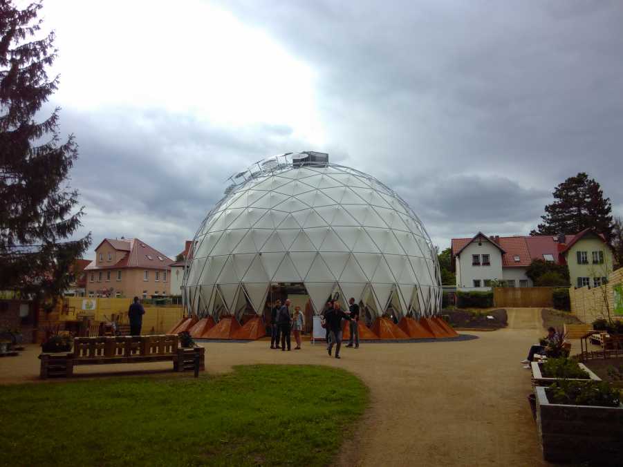 Vergrösserte Ansicht: The Life Cycle Experience im Klima-Pavillon